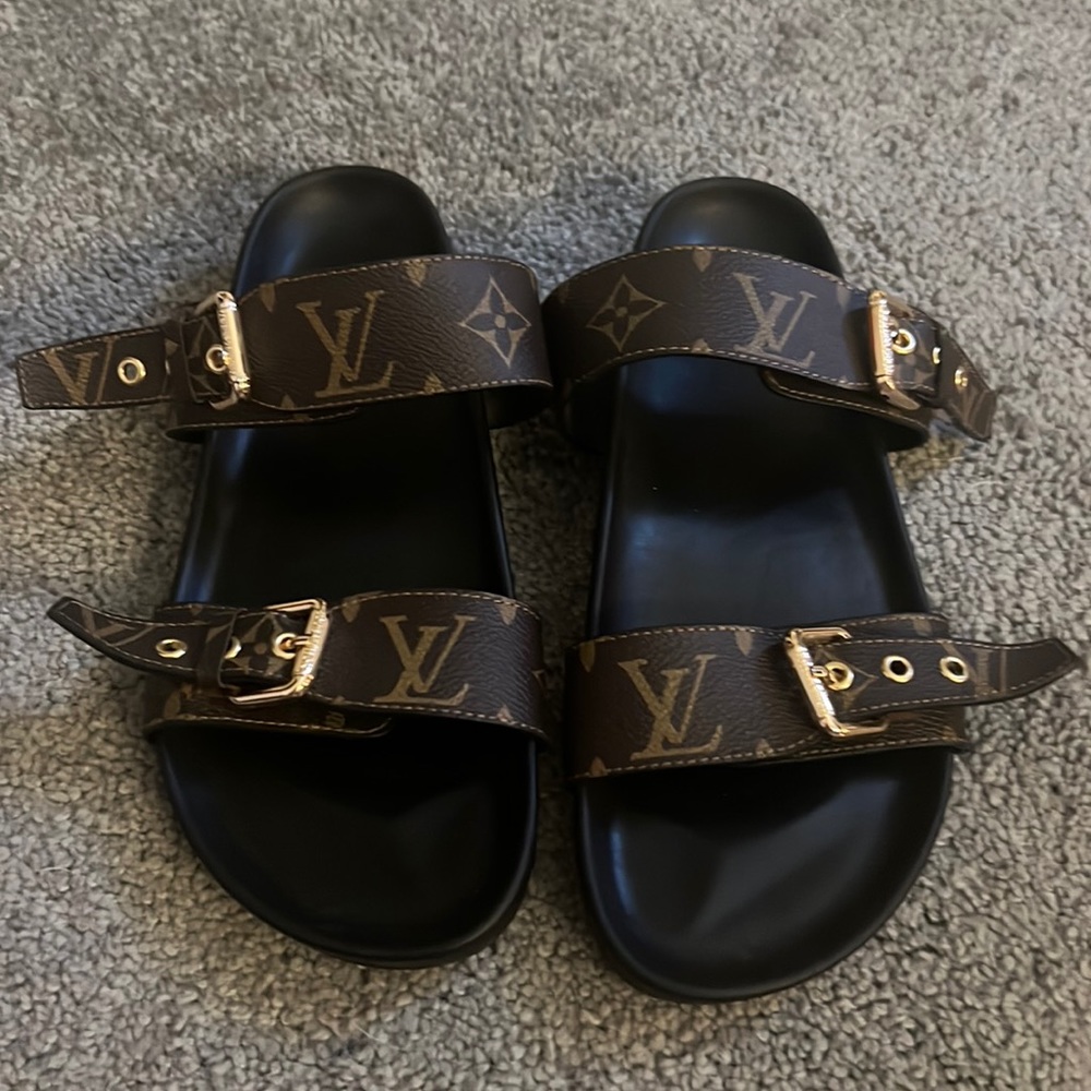 Strappy INSPIRED sandals